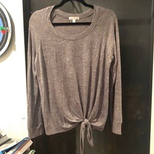 Nine Britton lightweight tie top